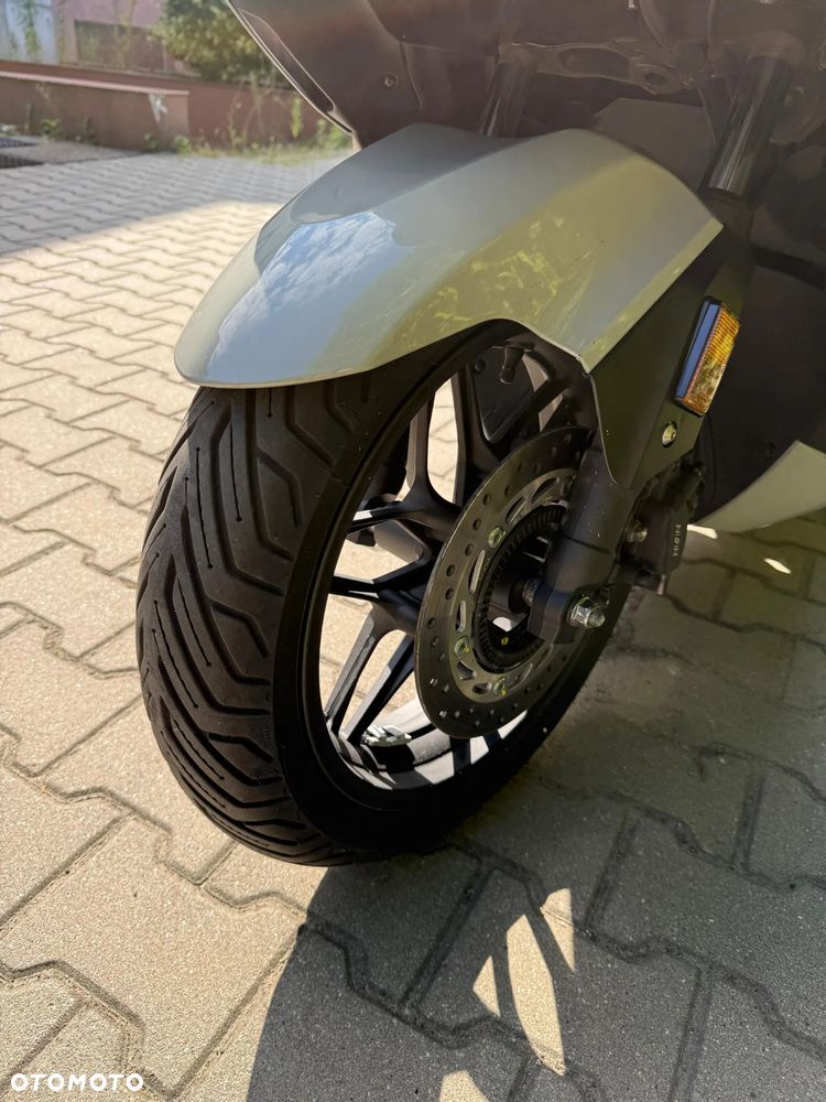 Honda NSS - 15