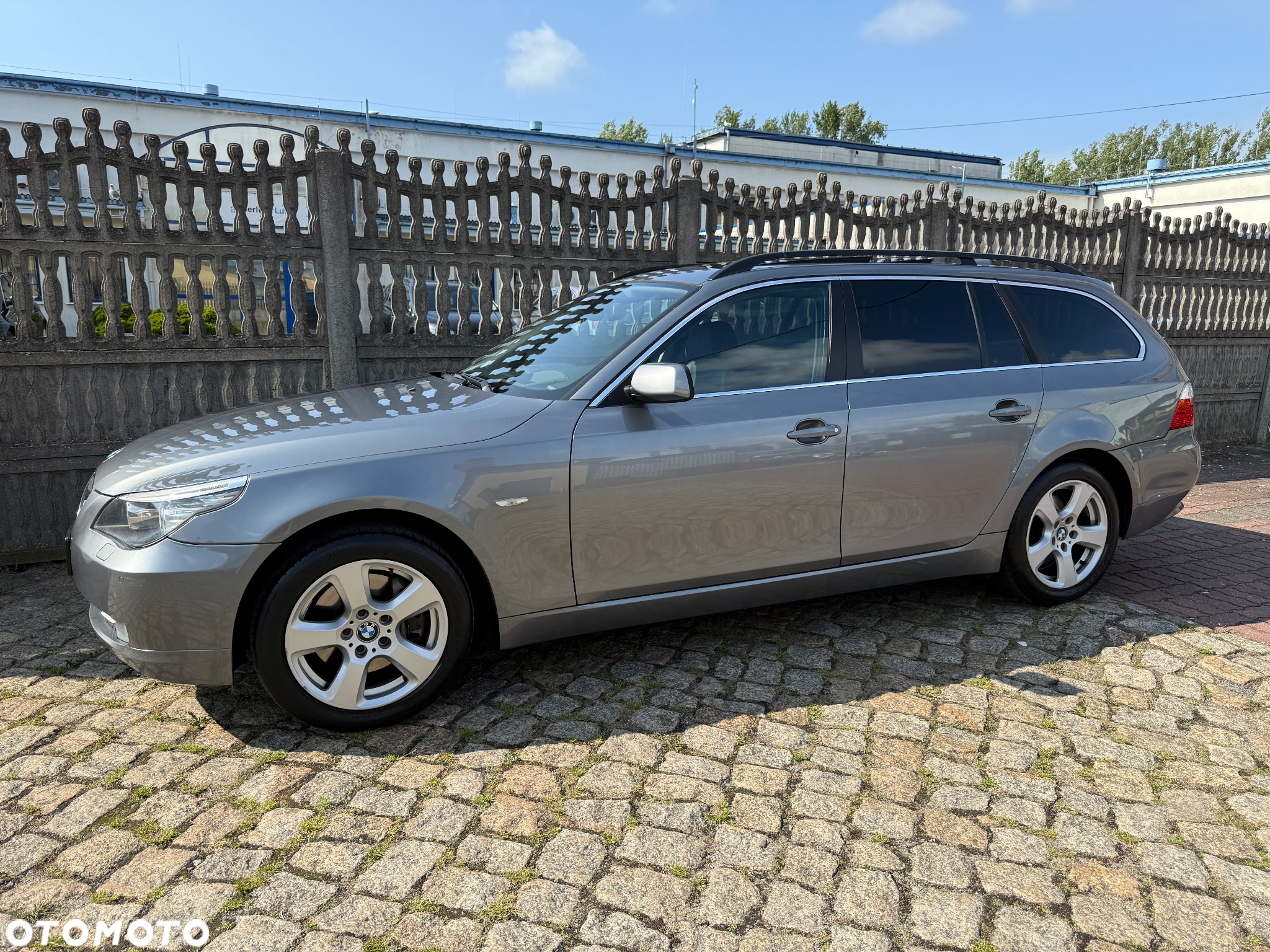 BMW Seria 5 530d xDrive Touring - 18