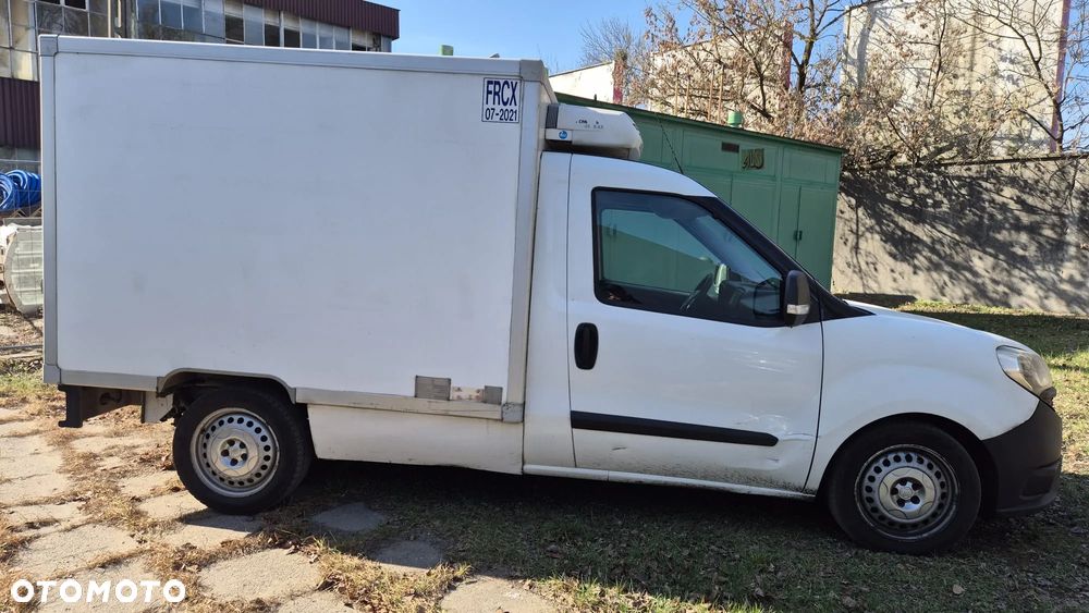 Fiat DOBLO - 8