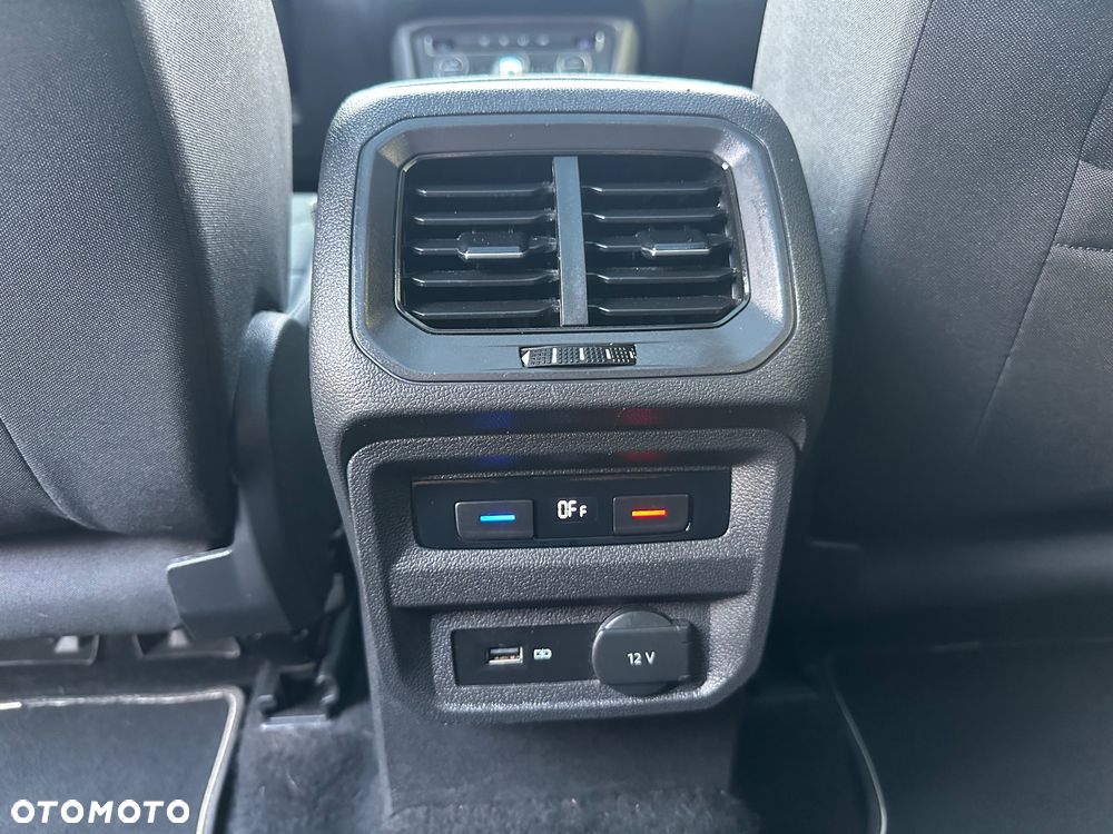 Volkswagen Tiguan Allspace 2.0 TDI SCR DSG Trendline - 37