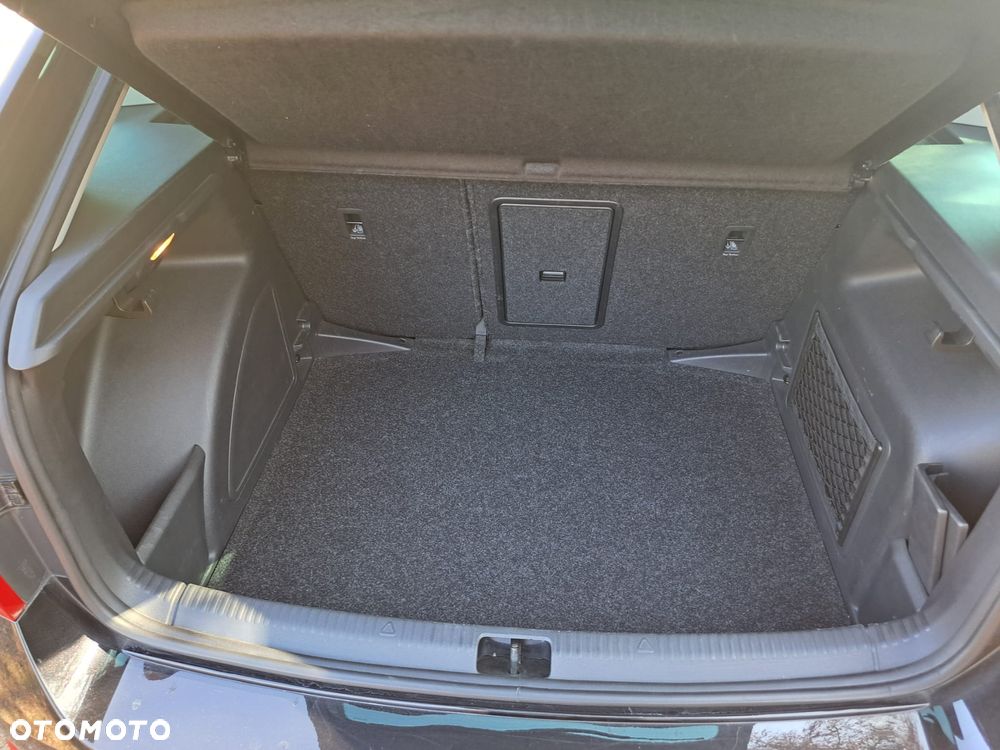 Skoda RAPID 1.2 TSI (Green tec) DSG Joy - 31