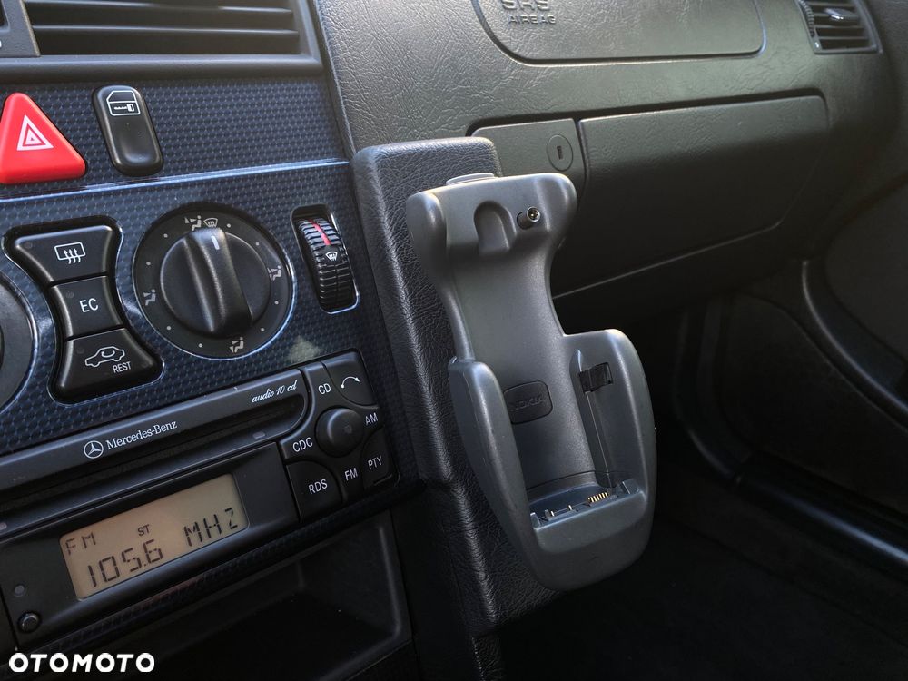 Mercedes-Benz Klasa C - 25