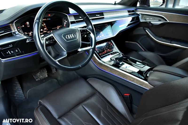 Audi A8 - 17