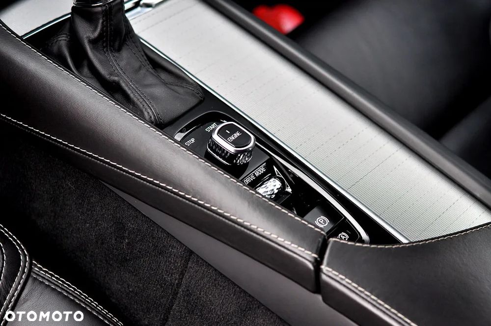 Volvo V90 D4 Geartronic Inscription - 34