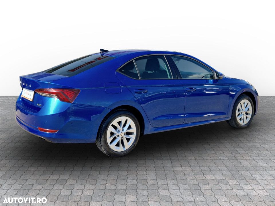 Skoda Octavia 1.5 TSI DSG MHEV Style - 8