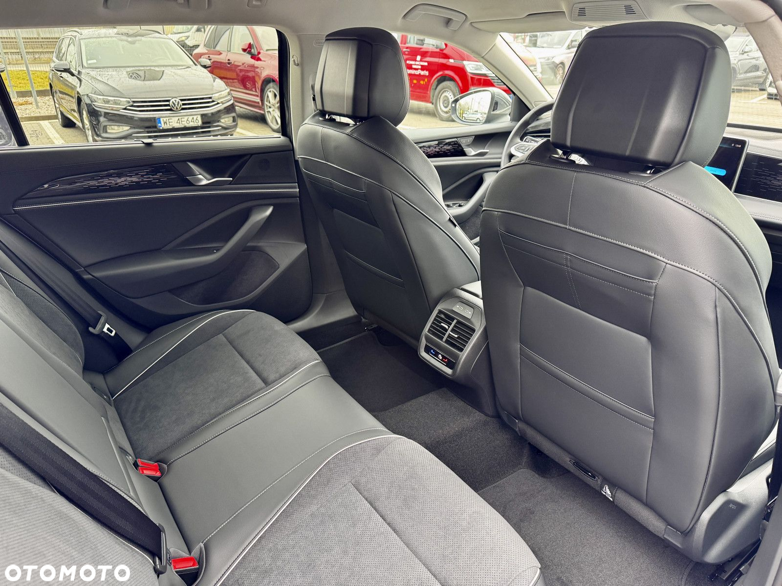 Volkswagen Passat - 10