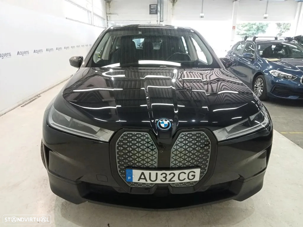 BMW iX xDrive 40 - 5