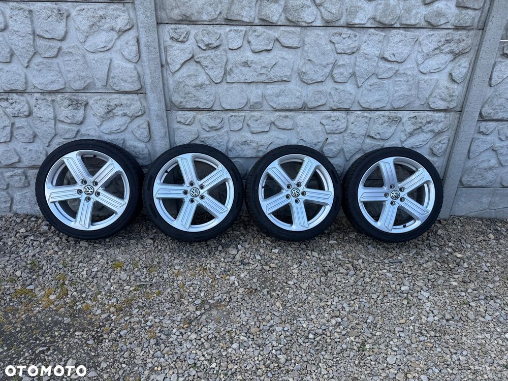 Volkswagen Passat 2.0 TDI DPF BlueMotion Technology Trendline - 6