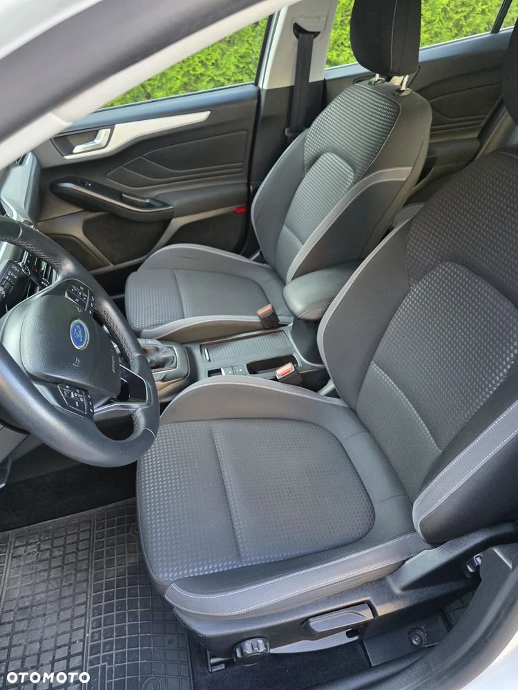 Ford Focus 1.5 EcoBlue Active - 10