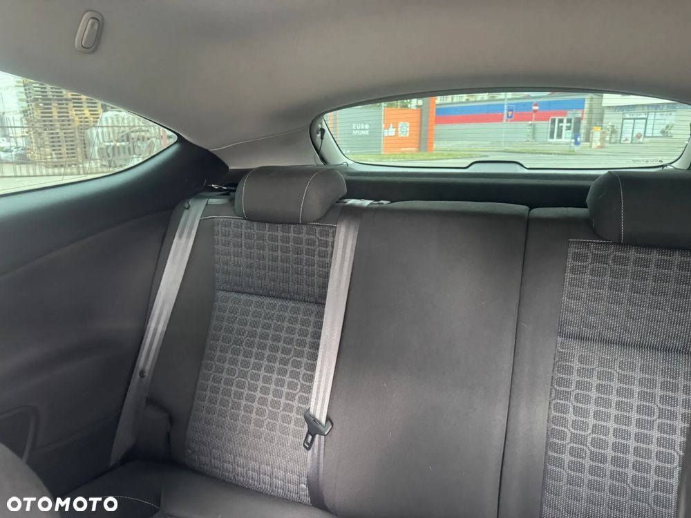 Opel Astra IV GTC 1.4 T Active - 28