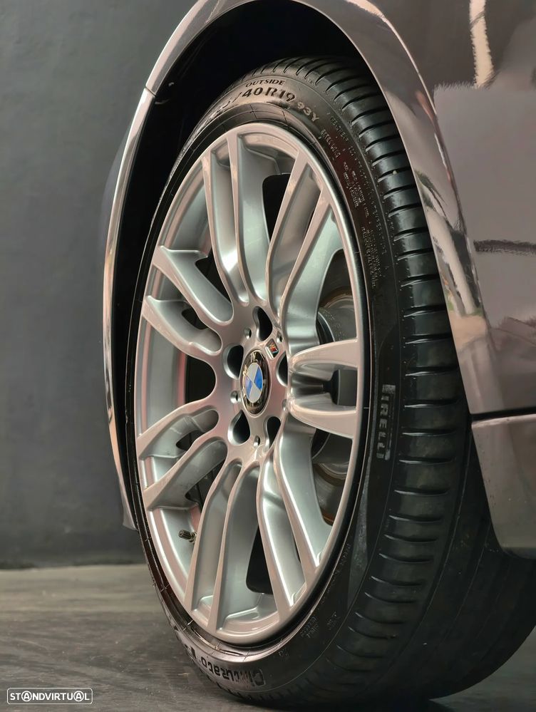 BMW 320 d Auto Pack M - 23