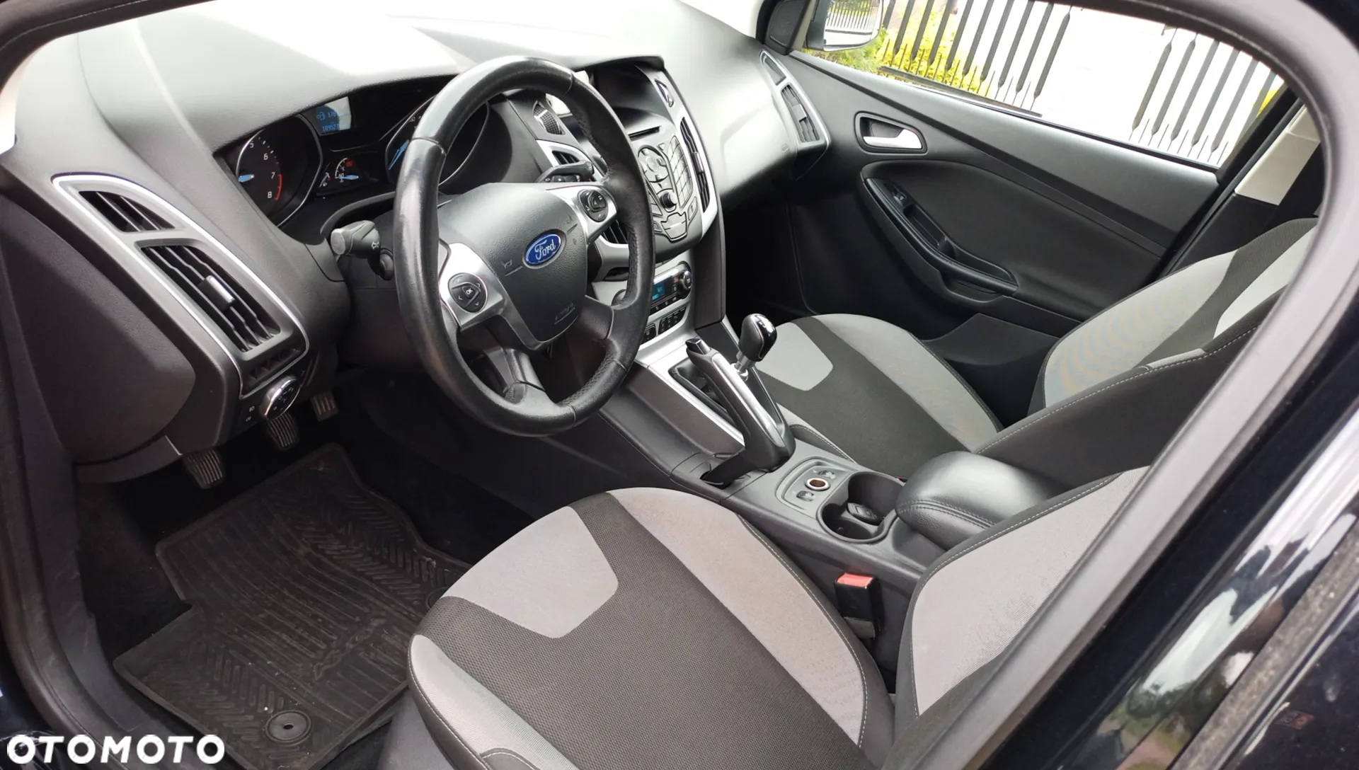 Ford Focus 1.6 EcoBoost Edition - 8