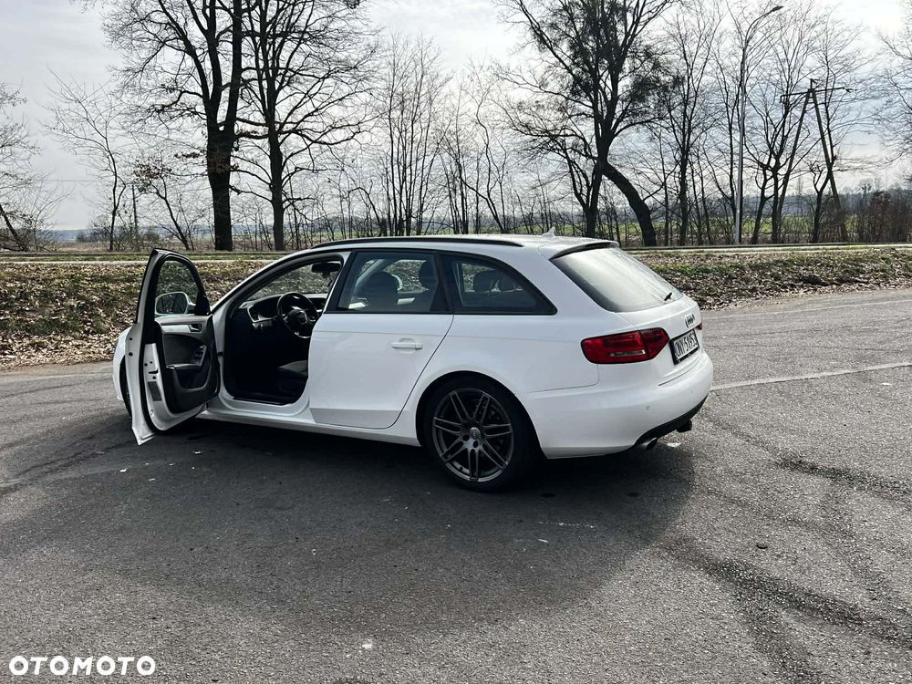 Audi A4 Avant 2.7 TDI DPF Attraction - 4