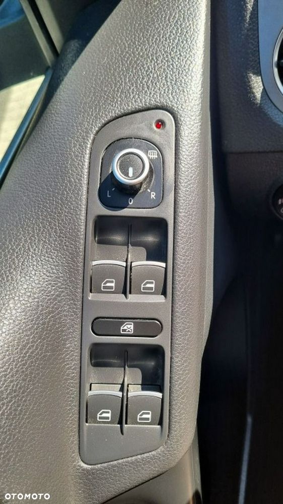 Volkswagen Tiguan - 17