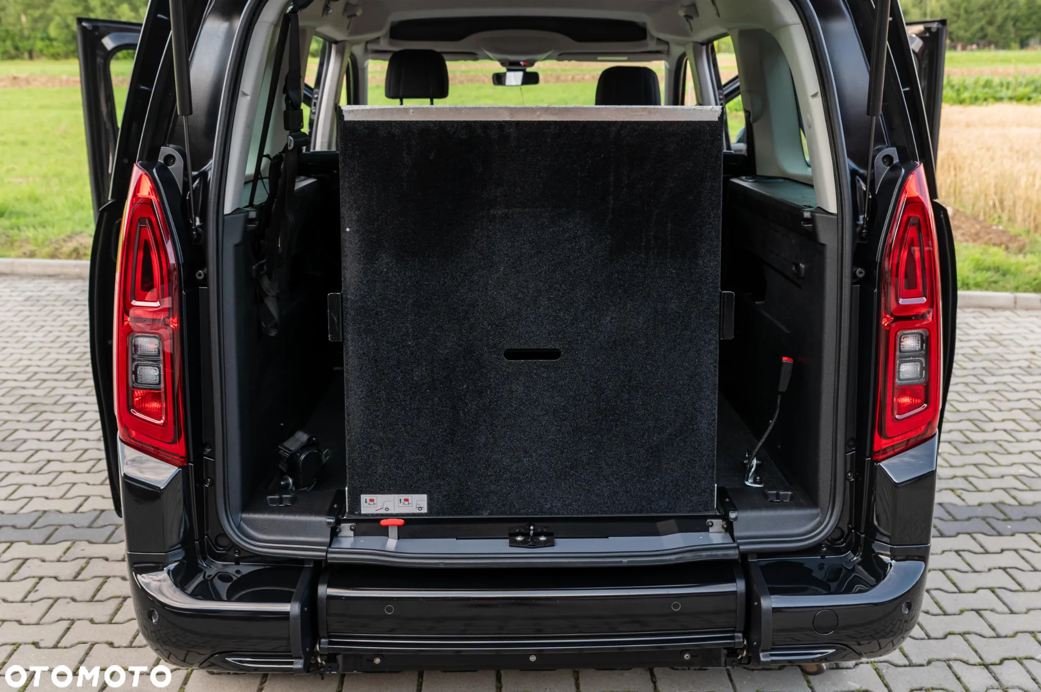 Toyota Proace City Verso 1.5 D-4D Business - 21