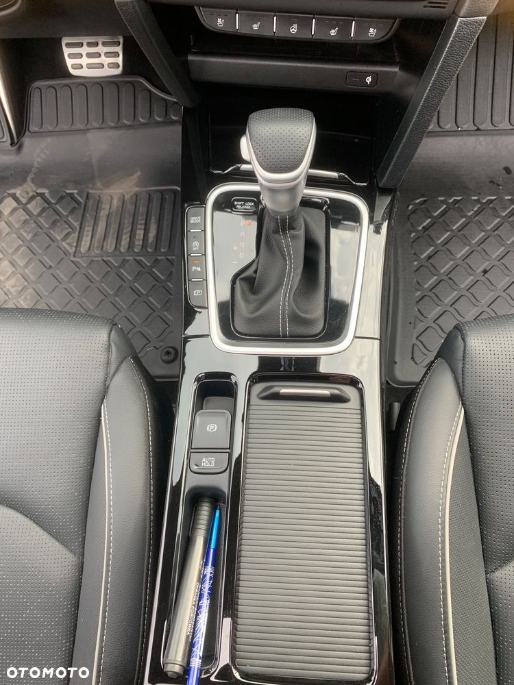 Kia Ceed - 14