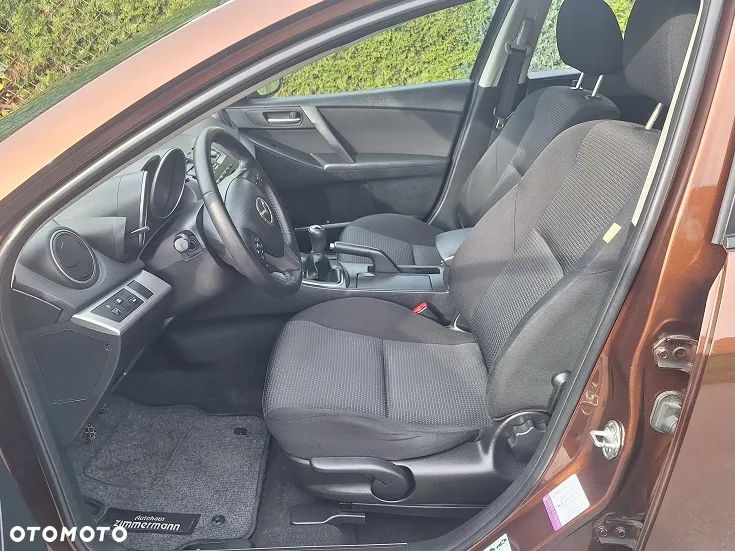 Mazda 3 1.6 Exclusive + - 14
