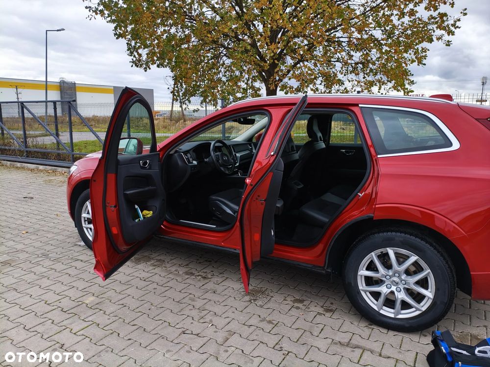 Volvo XC 60 - 4