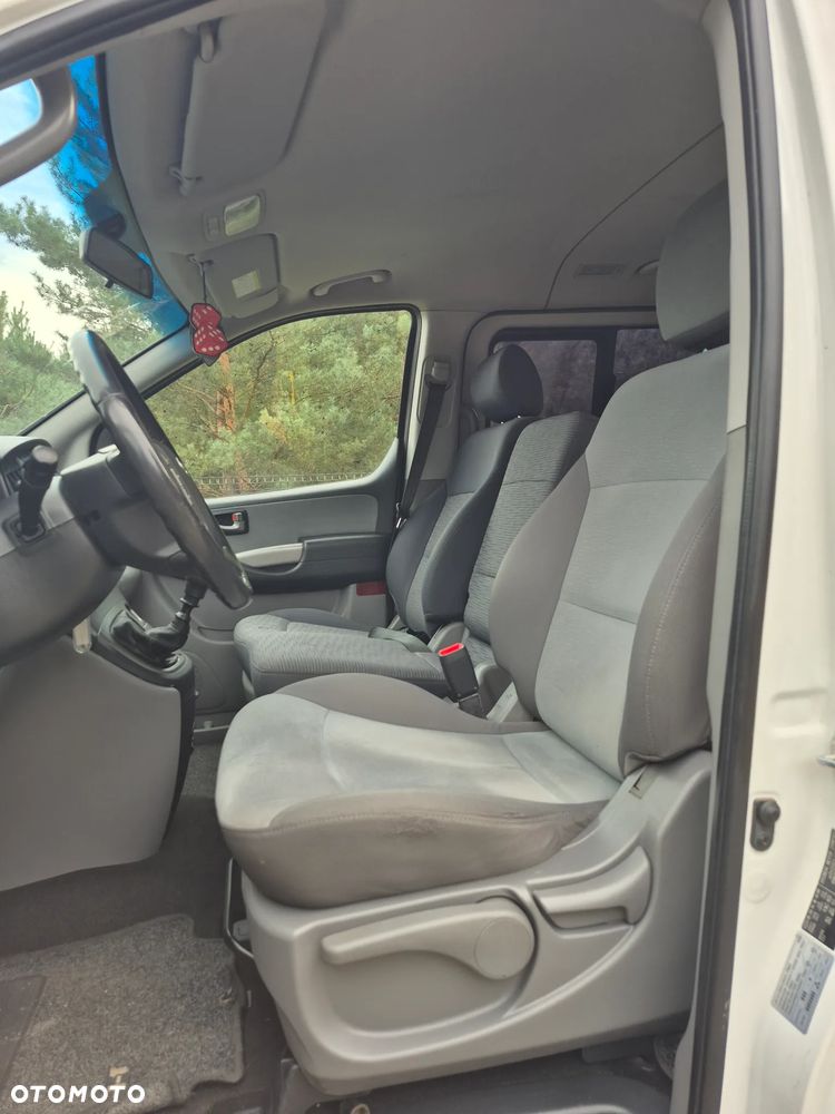 Hyundai H-1 2.5 CRDi Travel Comfort - 13