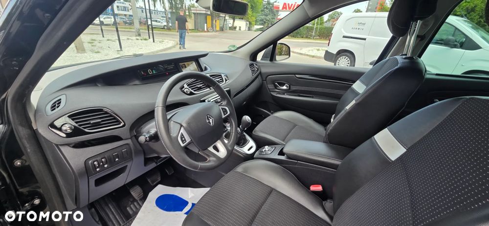 Renault Scenic dCi 130 FAP Bose Edition - 31