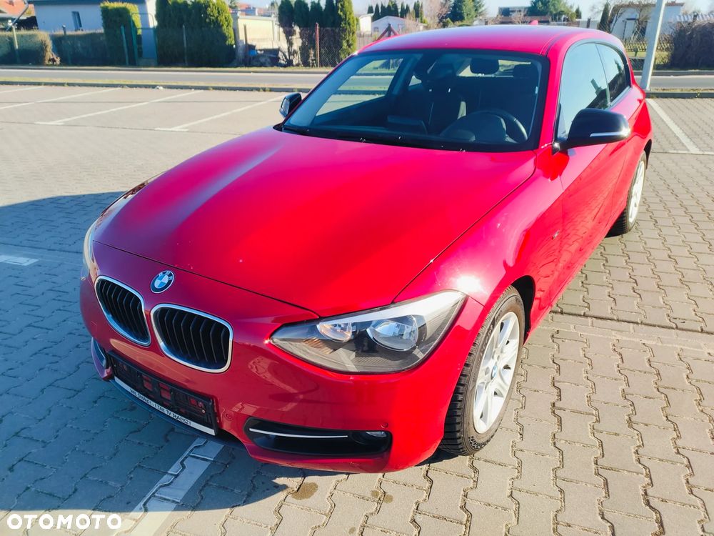 BMW Seria 1 116i Sport Line - 1