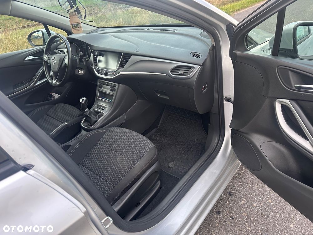 Opel Astra - 14