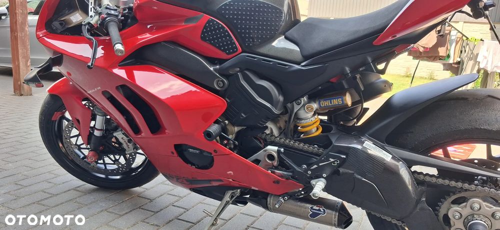 Ducati Panigale V4 - 25