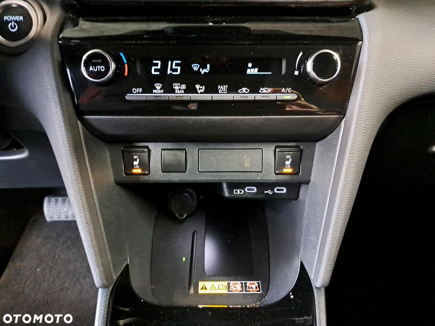 Toyota Yaris Cross Hybrid 1.5 Style - 24