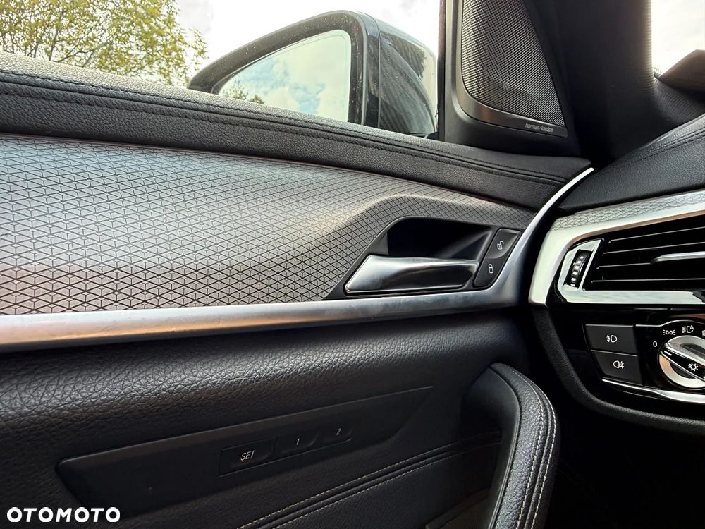BMW Seria 5 540i xDrive GPF M Sport sport - 23