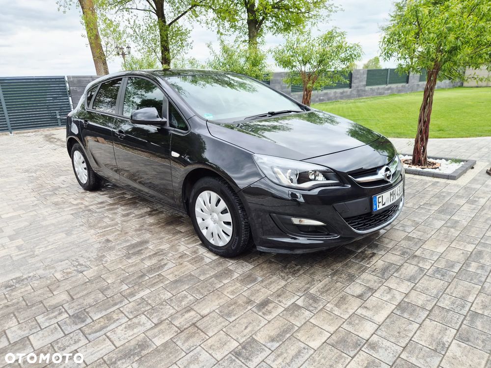 Opel Astra - 2