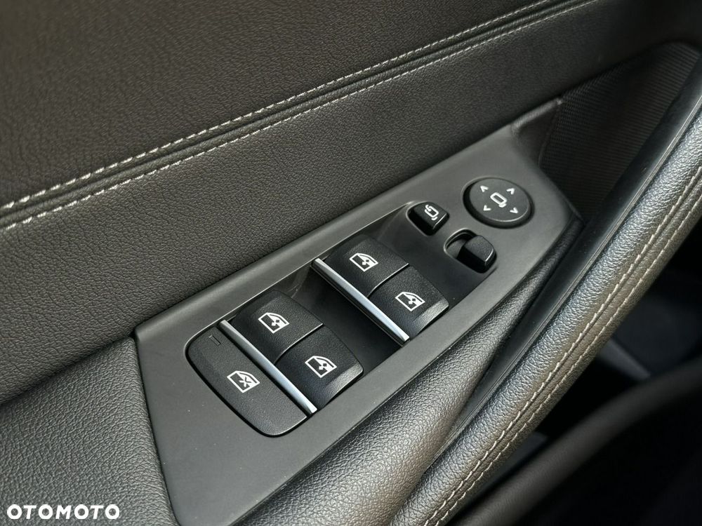BMW Seria 5 520d xDrive mHEV M Sport sport - 24