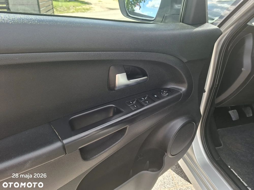 Kia Venga 1.4 CVVT Attract - 6