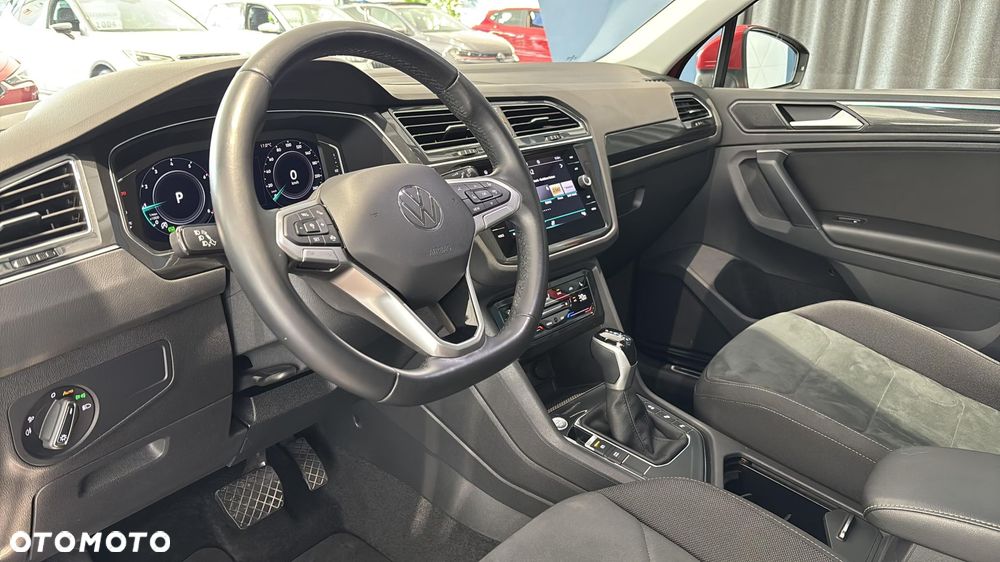 Volkswagen Tiguan 1.5 TSI EVO Elegance DSG - 9