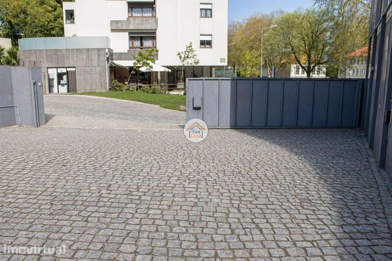 Armazém Versátil com Escritórios e Potencial de Reconversão Residencia - Grande imagem: 5/11