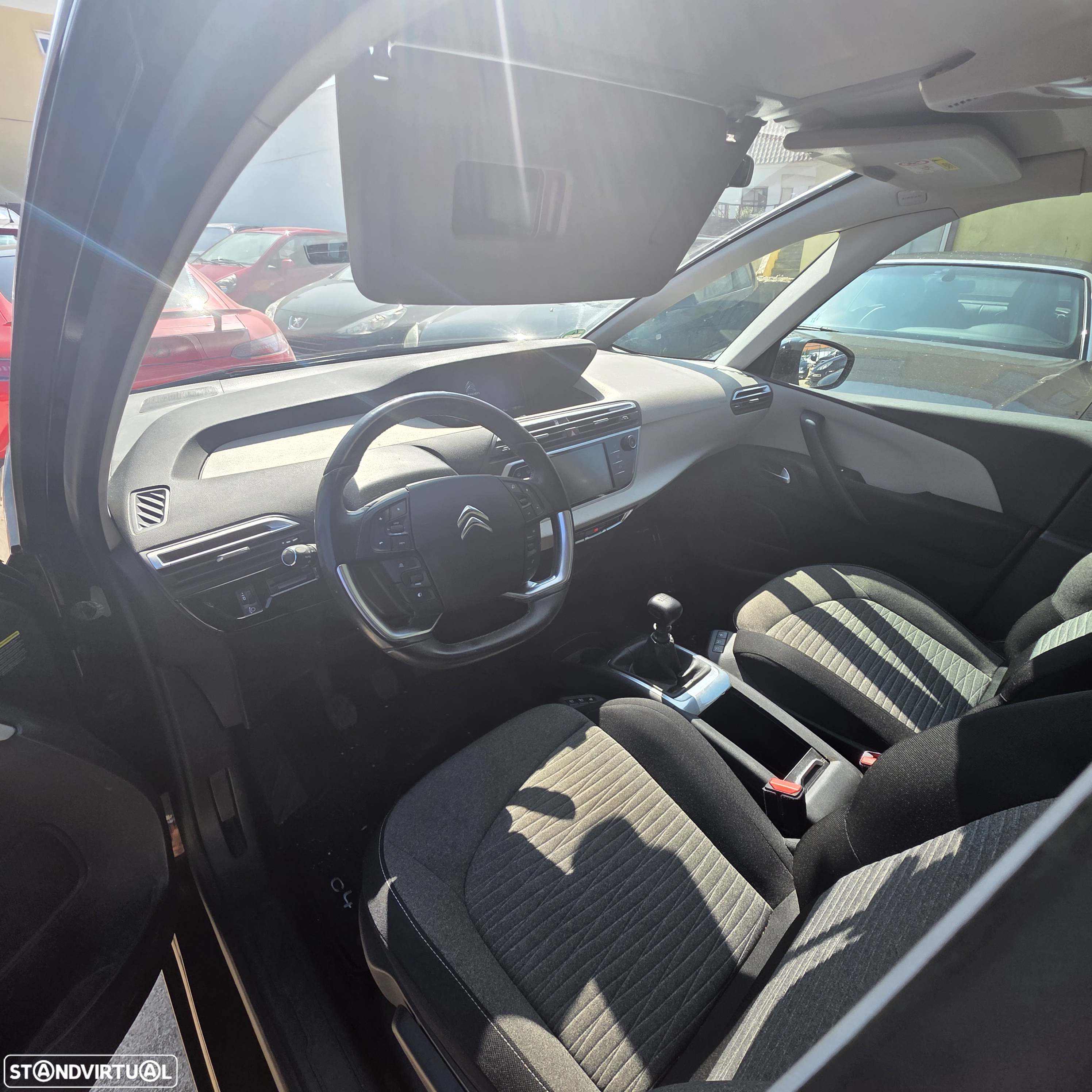 Citroën Grand C4 Spacetourer 1.2 PureTech Shine - 6