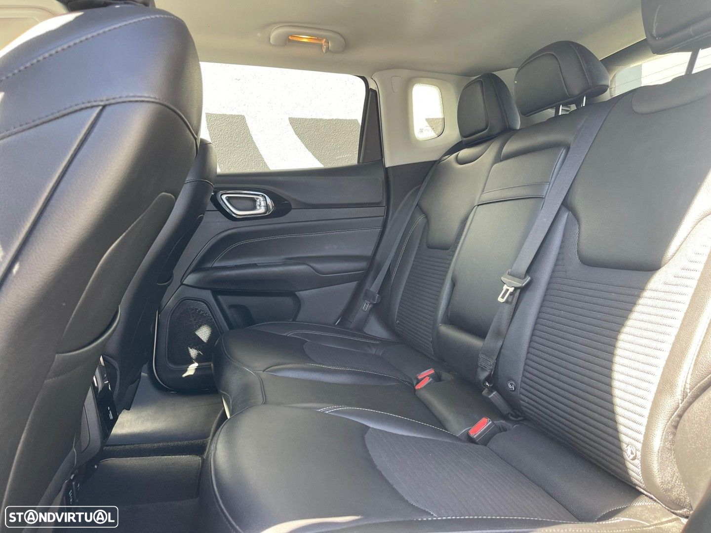 Jeep Compass 1.3 GSE T4 Auto Limited - 8