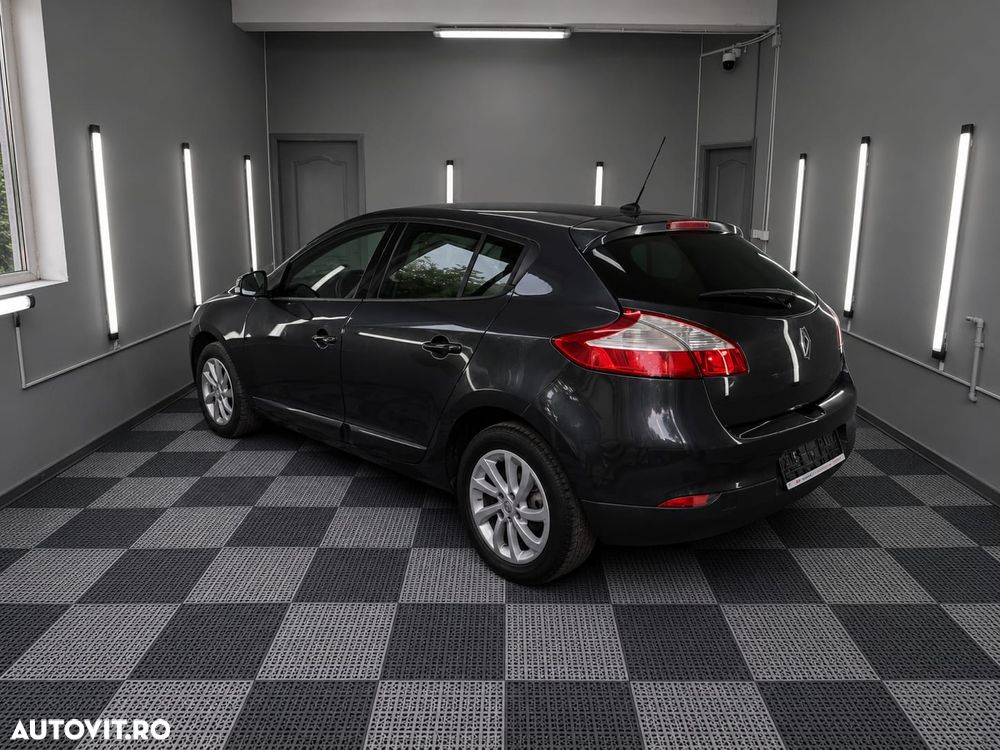 Renault Megane 1.5 dCi Dynamique - 6