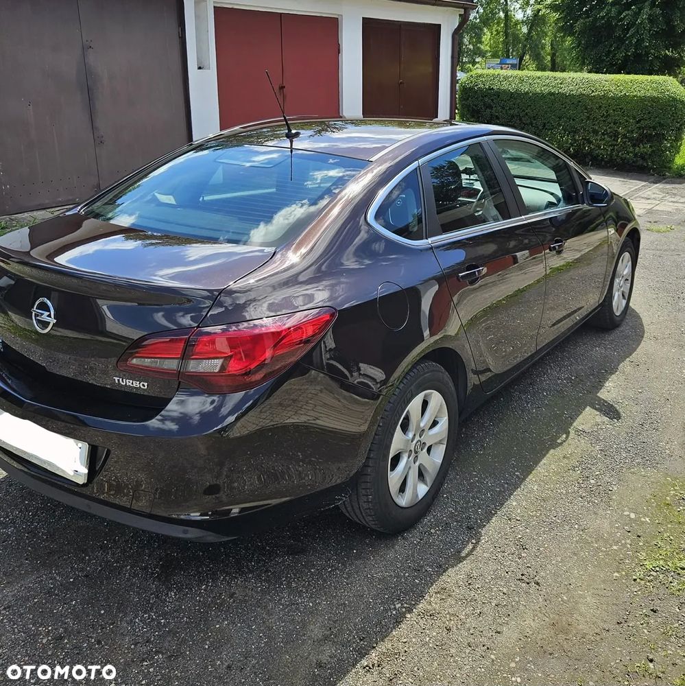 Opel Astra - 10