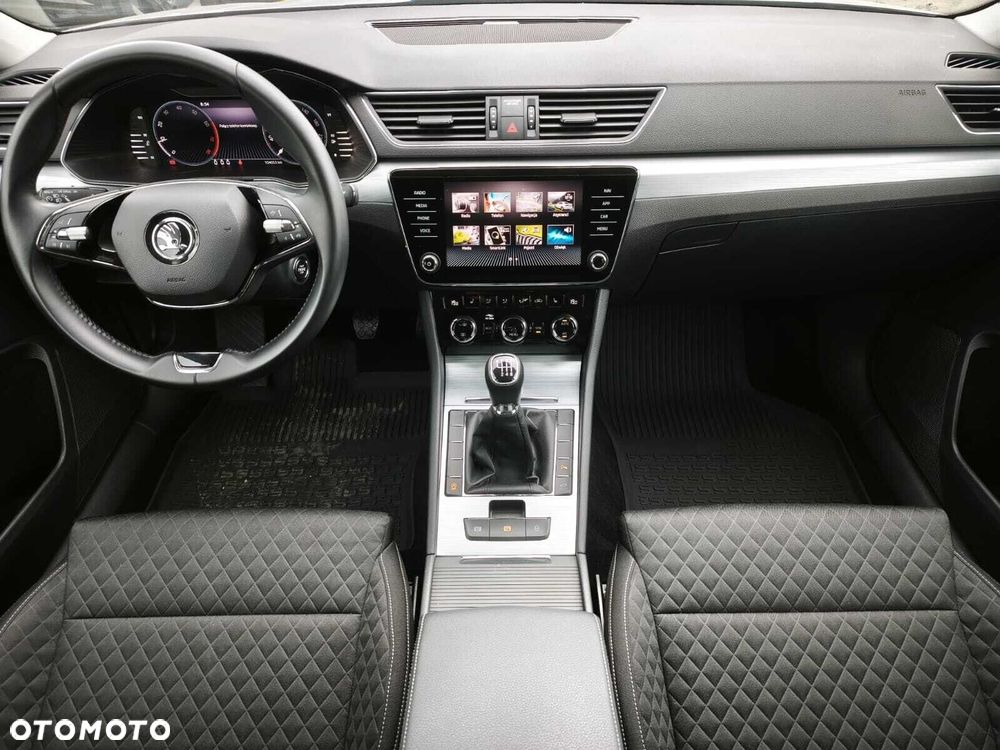 Skoda Superb 1.5 TSI Ambition - 5