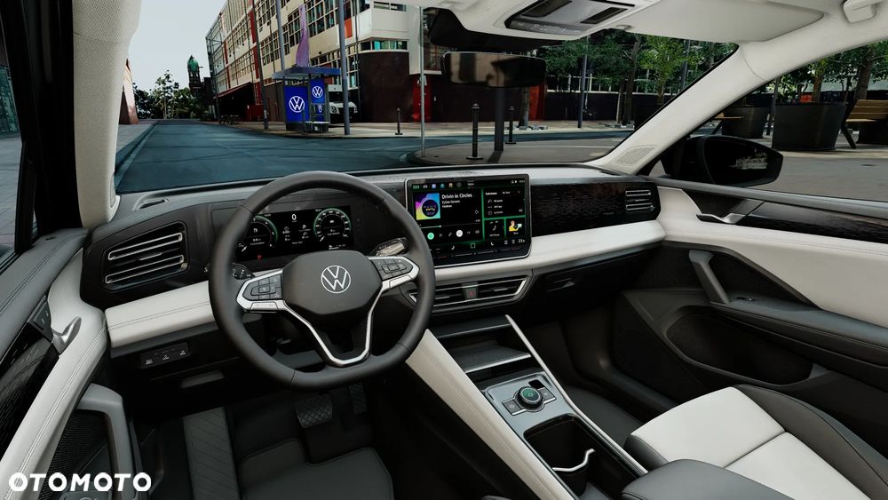 Volkswagen Tiguan 1.5 eTSI Elegance DSG - 11