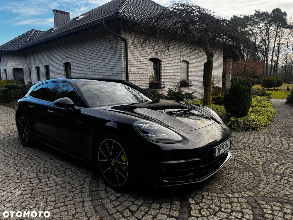 Porsche Panamera 4S - 1
