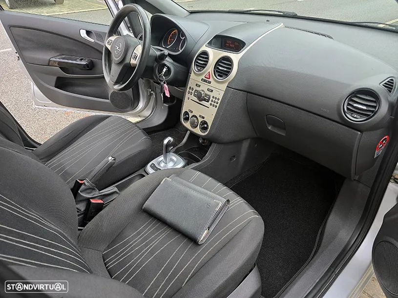 Opel Corsa 1.2 Enjoy Easytronic - 14