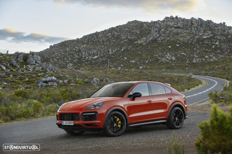 Porsche Cayenne Coupé E-Hybrid