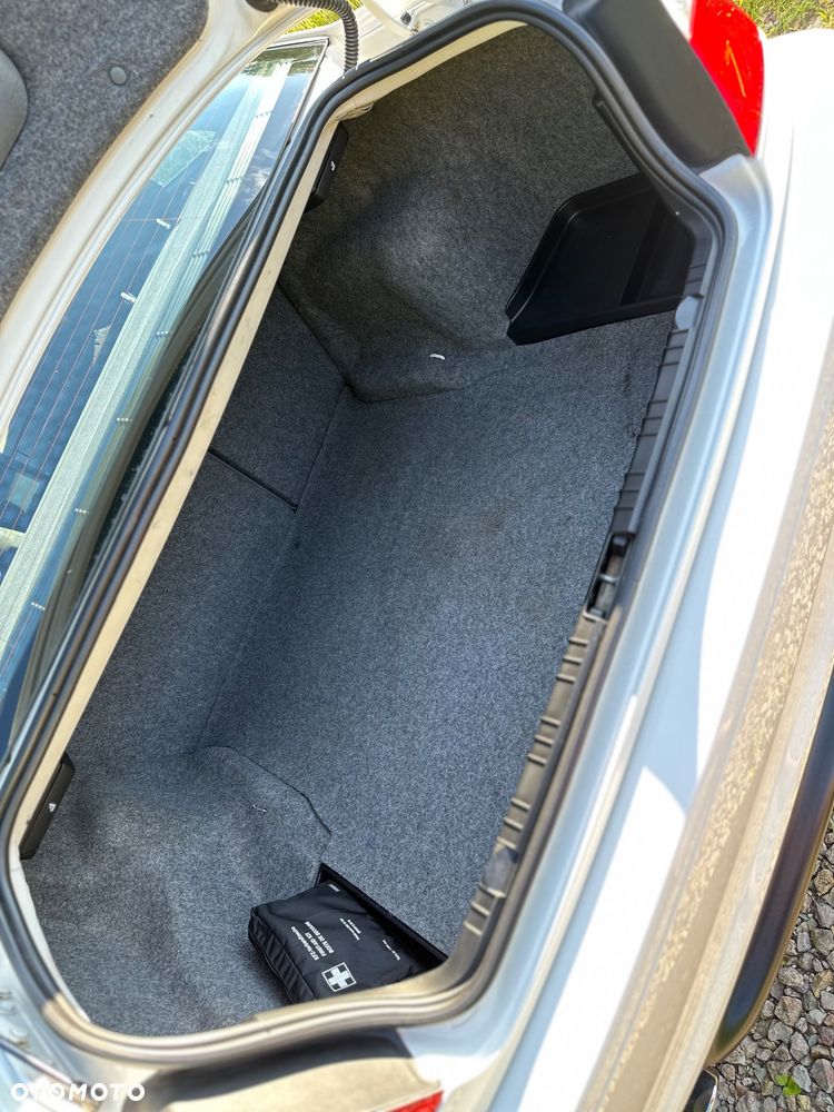 BMW Seria 3 - 24