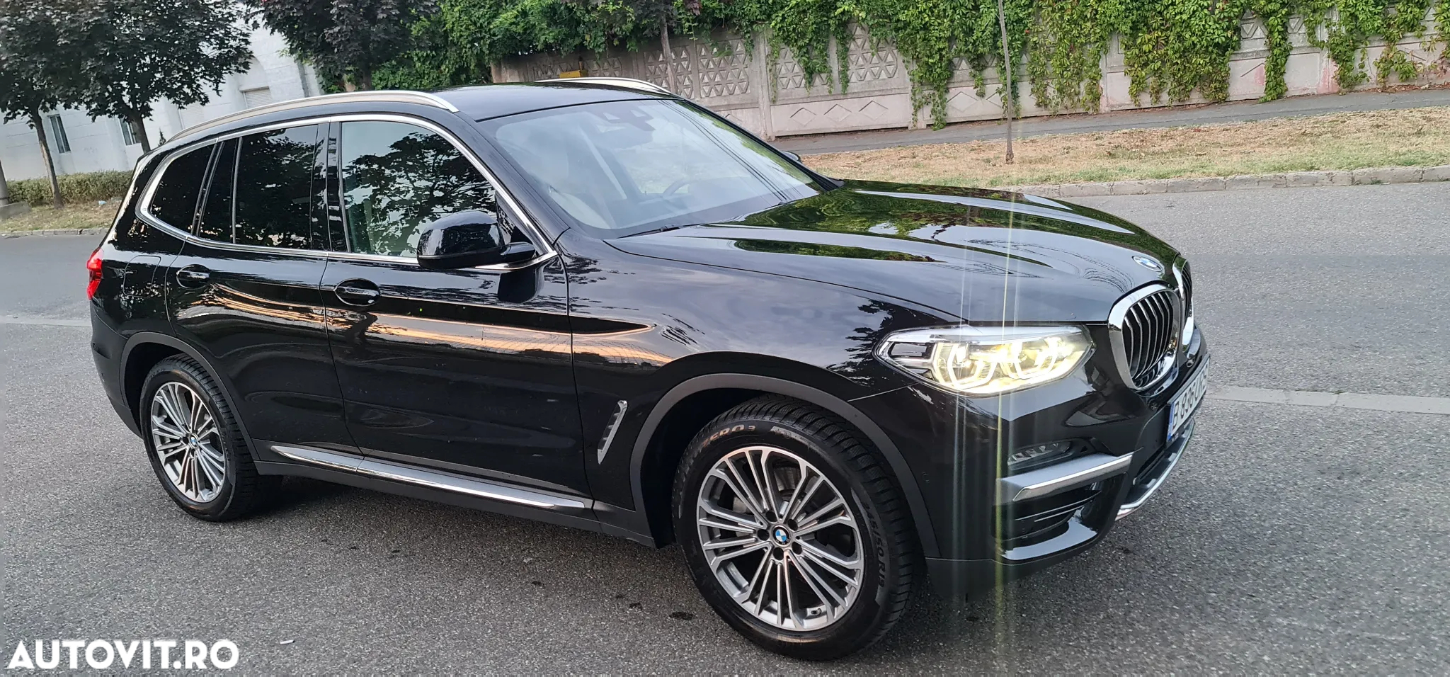 BMW X3 xDrive20d AT Luxury Line - 2