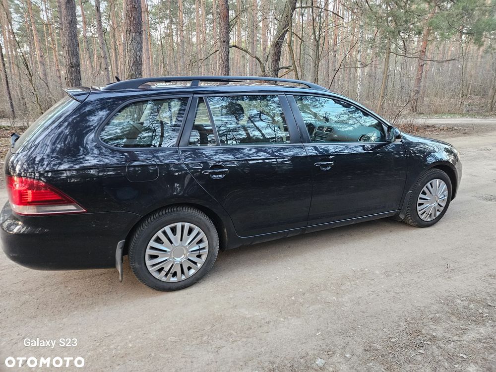 Volkswagen Golf 1.6 TDI Comfortline - 12