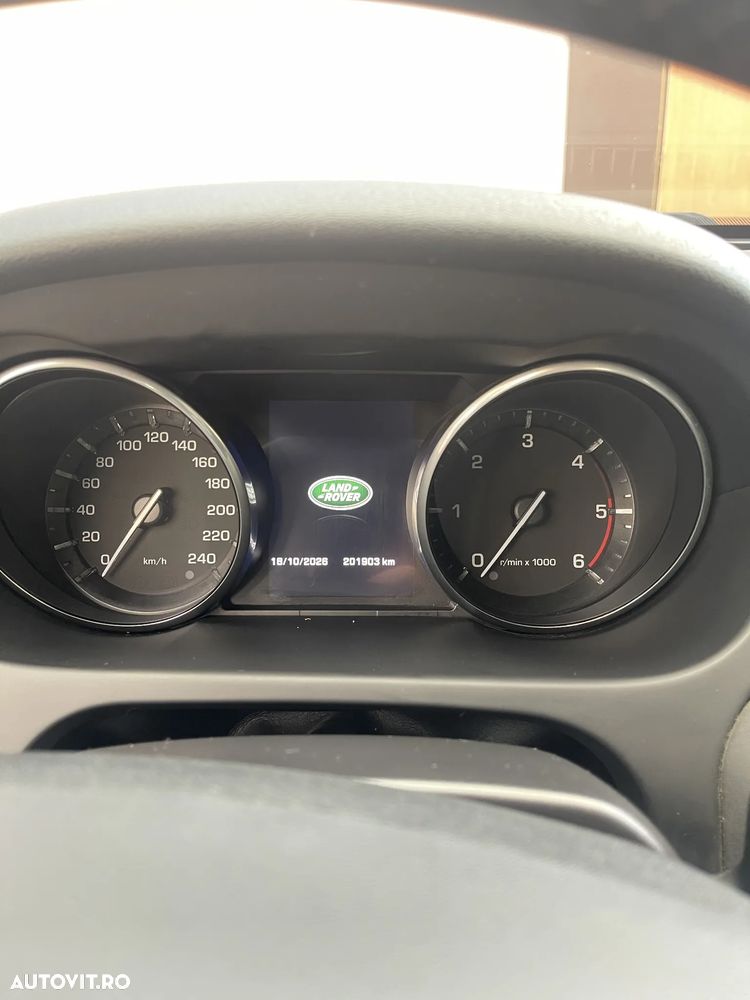 Land Rover Discovery Sport - 19