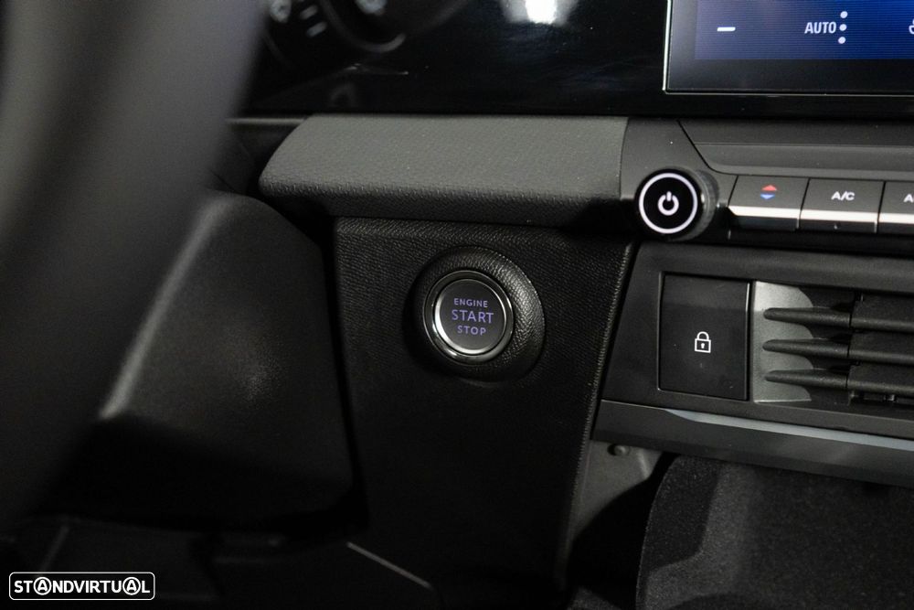 Opel Astra 1.2 T Edition Aut. - 20