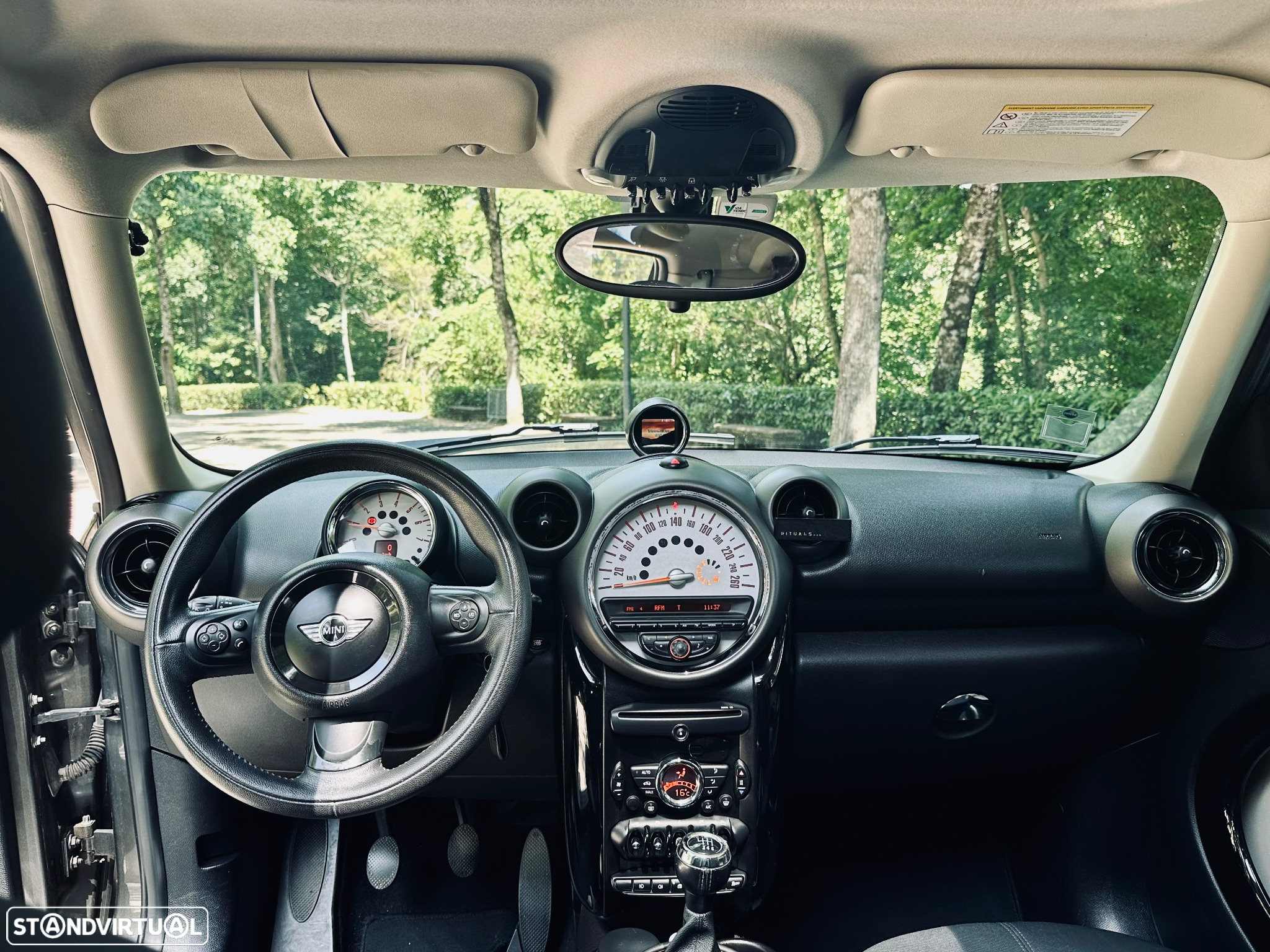 MINI Countryman One D - 28