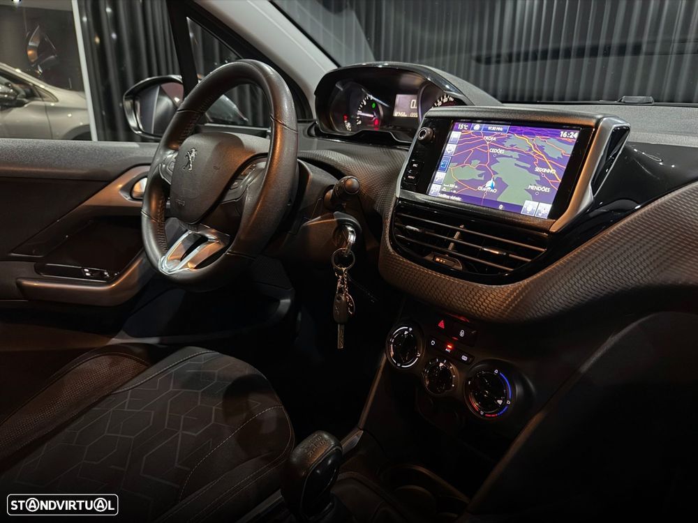 Peugeot 2008 1.2 PureTech Active - 25